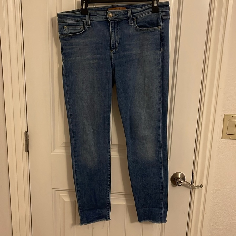 Joe's The Icon Mid Rise Skinny Ankle Jeans women’s W32 leather logo frayed hem‎